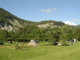 Camping Aire Naturelle de L'Issole