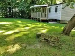 Camping Brantôme Peyrelelade