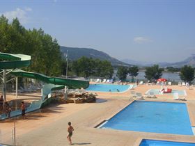 Camping du Lac a Curbans