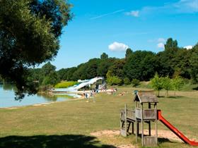 Camping Les Marguerites - Base de Loisir de Colvert