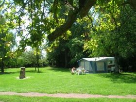 Camping à La Ferme de La Neuve Rue