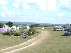 Camping Aire Naturelle Les Ronds Duval