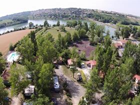 Camping du Lac de La Thésauque