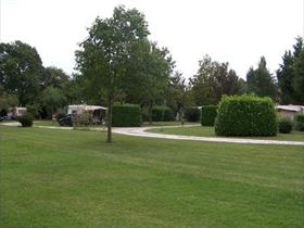 Camping Municipal Les Bords de La Seugne