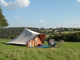 Camping à La Ferme Sans Parure