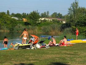 Cliochic Camping Au Clair Ruisseau