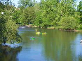 Camping Municipal Entre Les Deux Ponts