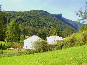 Camping à La Ferme d'Oulan Bat