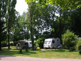 Camping Domaine L'Etang de Baye