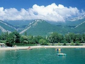 Camping Municipal du Lac de La Terrasse