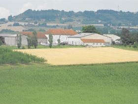 Camping à La Ferme de Monredon