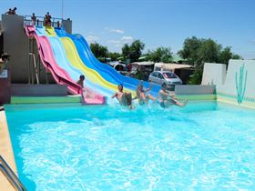 Camping Les Roquilles