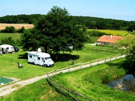 Camping La Ferme de Naturiste L'Oliverie