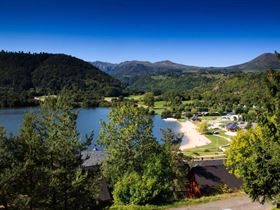 Camping Les Saules du Lac Chambon