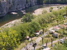 Camping Les Actinidias