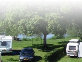 Onlycamp Camping Les Berges de L'Yonne