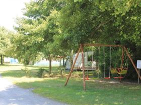 Camping à La Ferme Chez Cazou