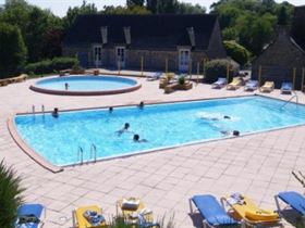 Camping Municipal International La Hallerais