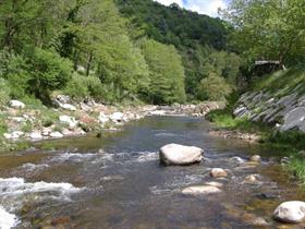 Camping au Fil de La Volane