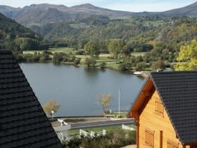 Les Chalets du Lac Chambon