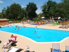 Camping Les Ourmes