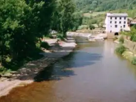 Camping Aire Naturelle La Planque