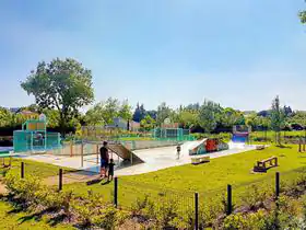 Camping Municipal Porte des Alpilles