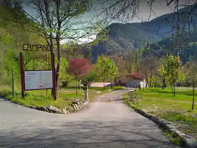Camping AIre Naturelle des Rouges Gorges