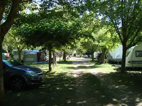 Camping Les Vernèdes