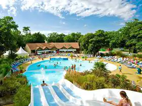 Vakantiepark Les Pierres Couchées