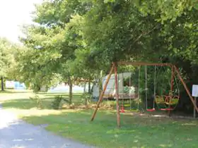 Camping à La Ferme Chez Cazou