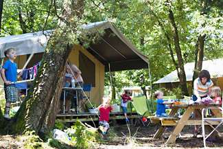 Huttopia Campings                                 